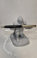 Kneeling Knight Pen Holder in
