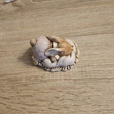 Vintage Pendelfin Bunny Dodger Figurine, Ceramic