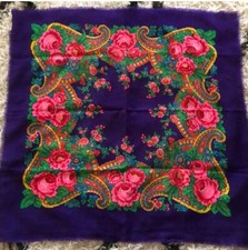 Pavlovo Posad Traditional