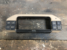 Land Rover Discovery 200 TDI dash clock binnacle in a good used condition