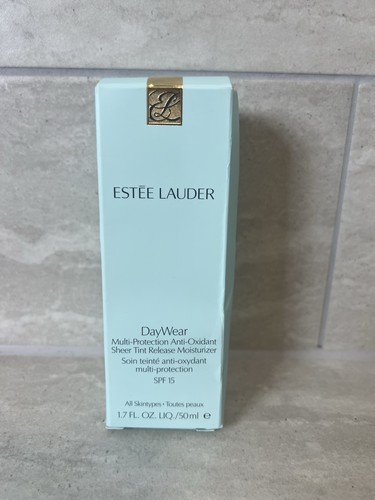 Esteel lauder day wear - spf, 15