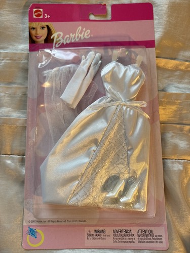 Barbie 2002 wedding dress set - wedding,