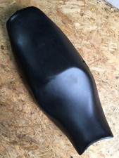 Triumph RS ST Sprint 955i seat