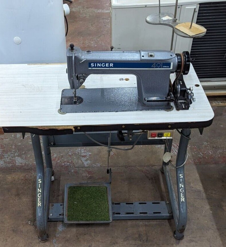 Singer sewing machine - singer,