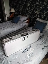 aluminium travel gun case 32x12inside measurements