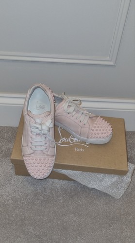 Rrp 700 christian louboutin - christian,