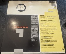 STREET SOUNDS HIP HOP ELECTRO