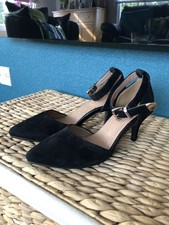 Next Heavenly Soles Black Suede Ankle Strap Closed Toe Shoes Size 35.5/ 3 BNWT