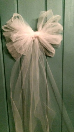 Ivory wedding tulle pew - ,