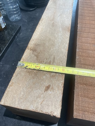 Sapele hardwood 102x89x590 - sapele,