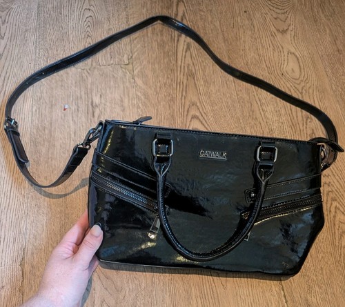 Catwalk zip detail handbag - catwalk,