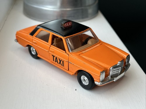 Corgi mercedes benz 240 taxi - mercedes-benz,