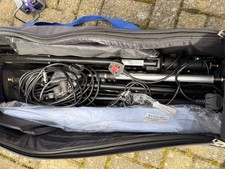 2 x EX300 STUDIO LIGHTS WITH