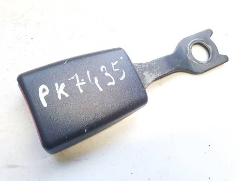 Daihatsu sirion 2000 seat belt - seat,