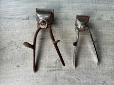 Vintage 1939 Manual Barber