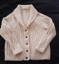 HAND KNITTED ARAN WOOL CABLE