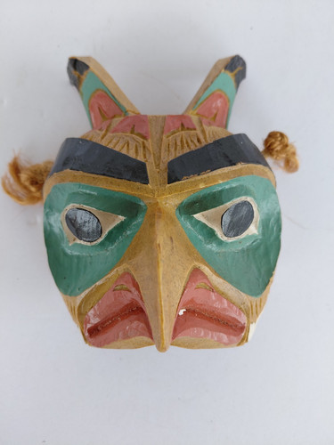 Vintage totem pole carving - totem,