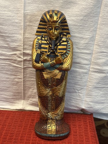 Sarcophagus egyptian king - of,