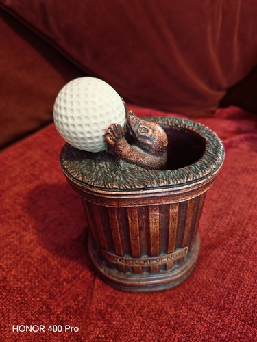 The moles revenge golf - golf, bookend