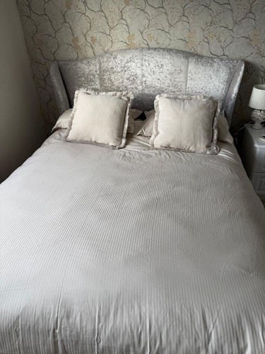 King size bed frame - bed,