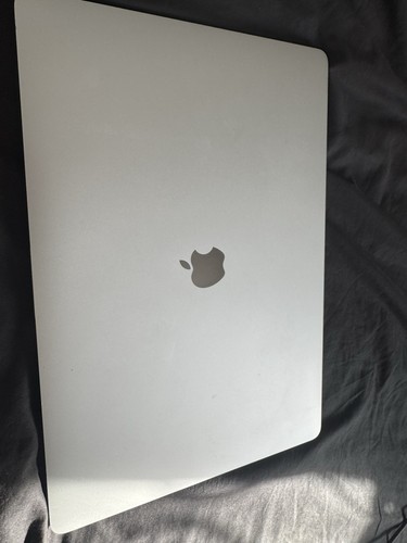Apple macbook pro 2019 i7 - pro,