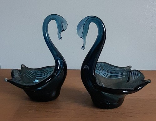 Vintage glass swans ornaments - vintage,