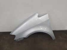 2008 VOLKSWAGEN TOURAN SE TDI 105 MPV Wing Front LH 