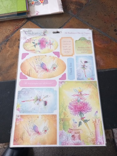 Docrafts papermania enchanted - docrafts,