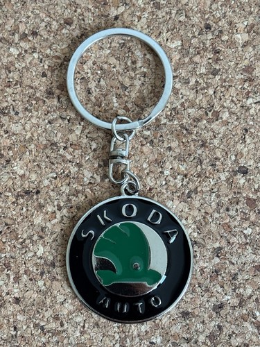 Metal skoda keyring keychain - ,