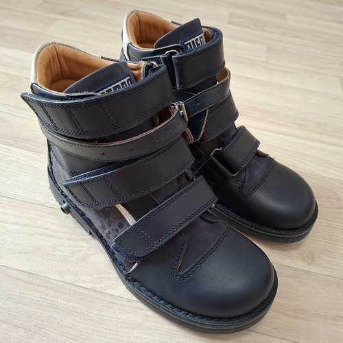 Girls size piedro - girls,
