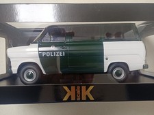 1/18 FORD TRANSIT BUS