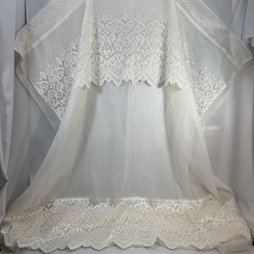 Vintage ivory lace sheer - ivory,