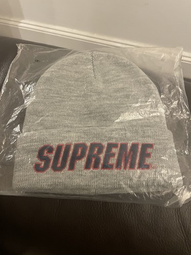 Supreme slanted logo beanie - logo,