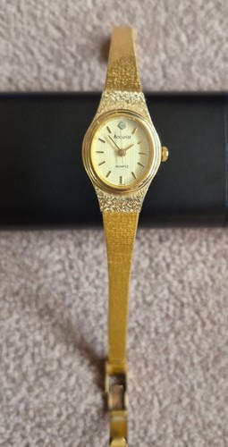 Vintage 1980s ladies - , accurist