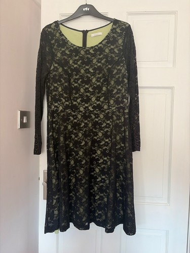 Kaliko size16 black lace dress - black,