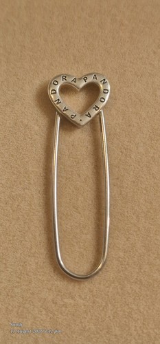 Pandora heart brooch - brooch, charm