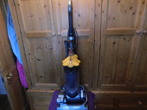 Dyson dc33 upright - dc33, vacuum