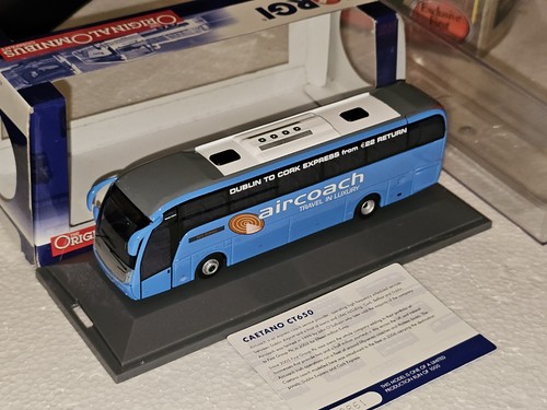 Corgi 46409b caetano - om,