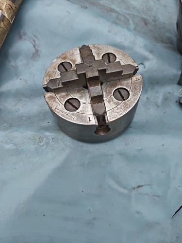 Small burnerd jaw chuck - small,