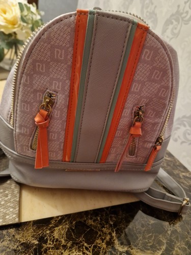 Small river island backpack - small,