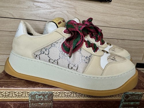 Gucci screener light - gucci, gg
