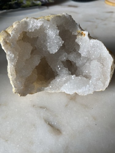 Large quartz geode genuine - geode, |