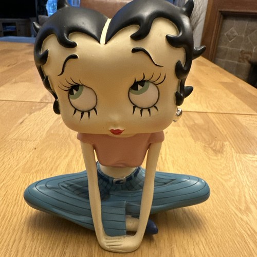 Betty boop sitting - betty, cross