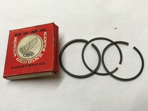 Honda genuine s65 piston - genuine,