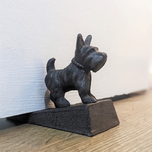 Scotty dog cast iron - dog,