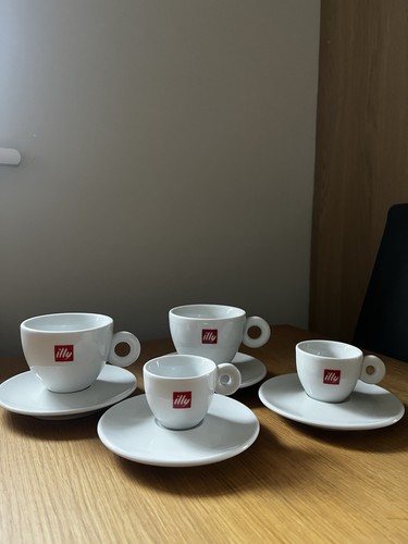 Illy coffee cups and saucers - illy,