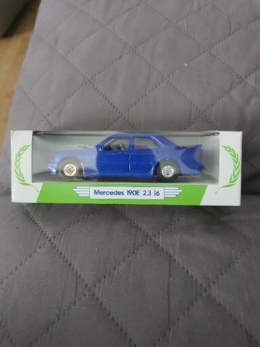 Corgi mobil performance - corgi,