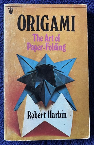 Origami art paper - art, folding