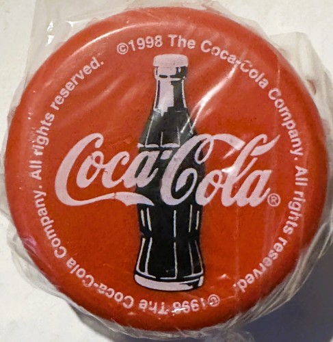 Vintage coca cola token yo - coca-cola, yo-yo