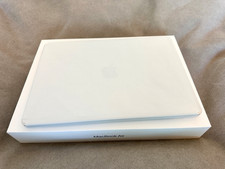 Apple MacBook Air 15”  M5
